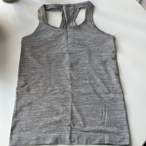 Lululemon Stripes Racer-back - Size 4